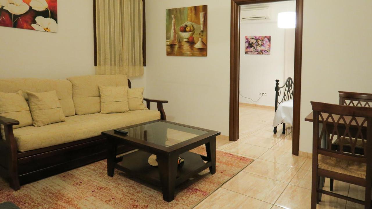 Kallisti Apartments Skiathos Town Bagian luar foto