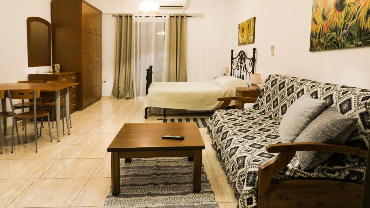 Kallisti Apartments Skiathos Town Bagian luar foto