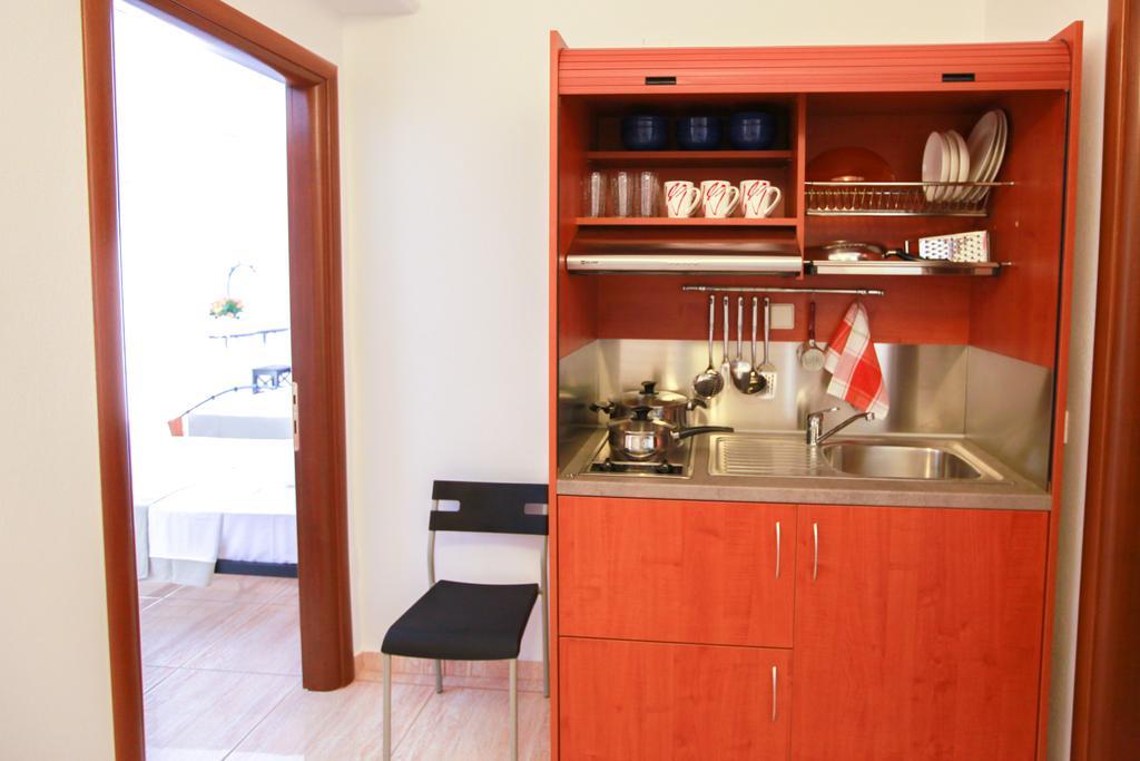 Kallisti Apartments Skiathos Town Ruang foto