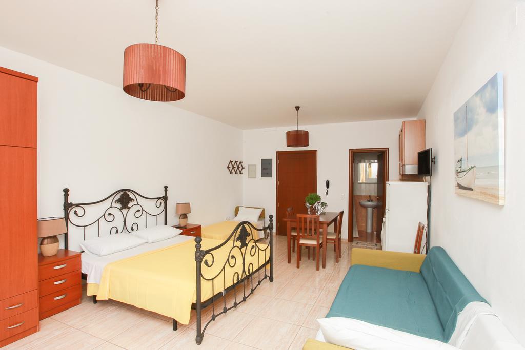 Kallisti Apartments Skiathos Town Ruang foto